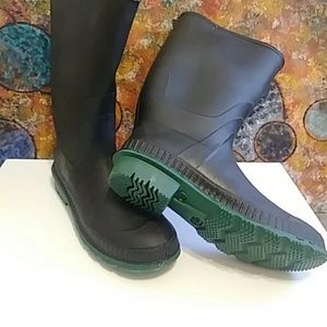 Rain Boots Size 10 Mens💦